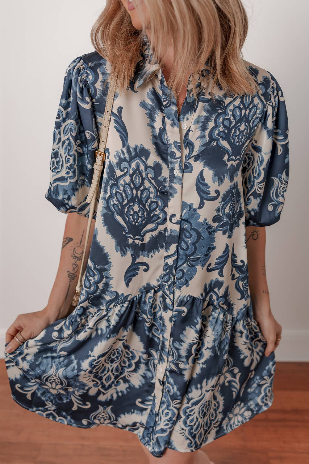 Isabella Chic Dress