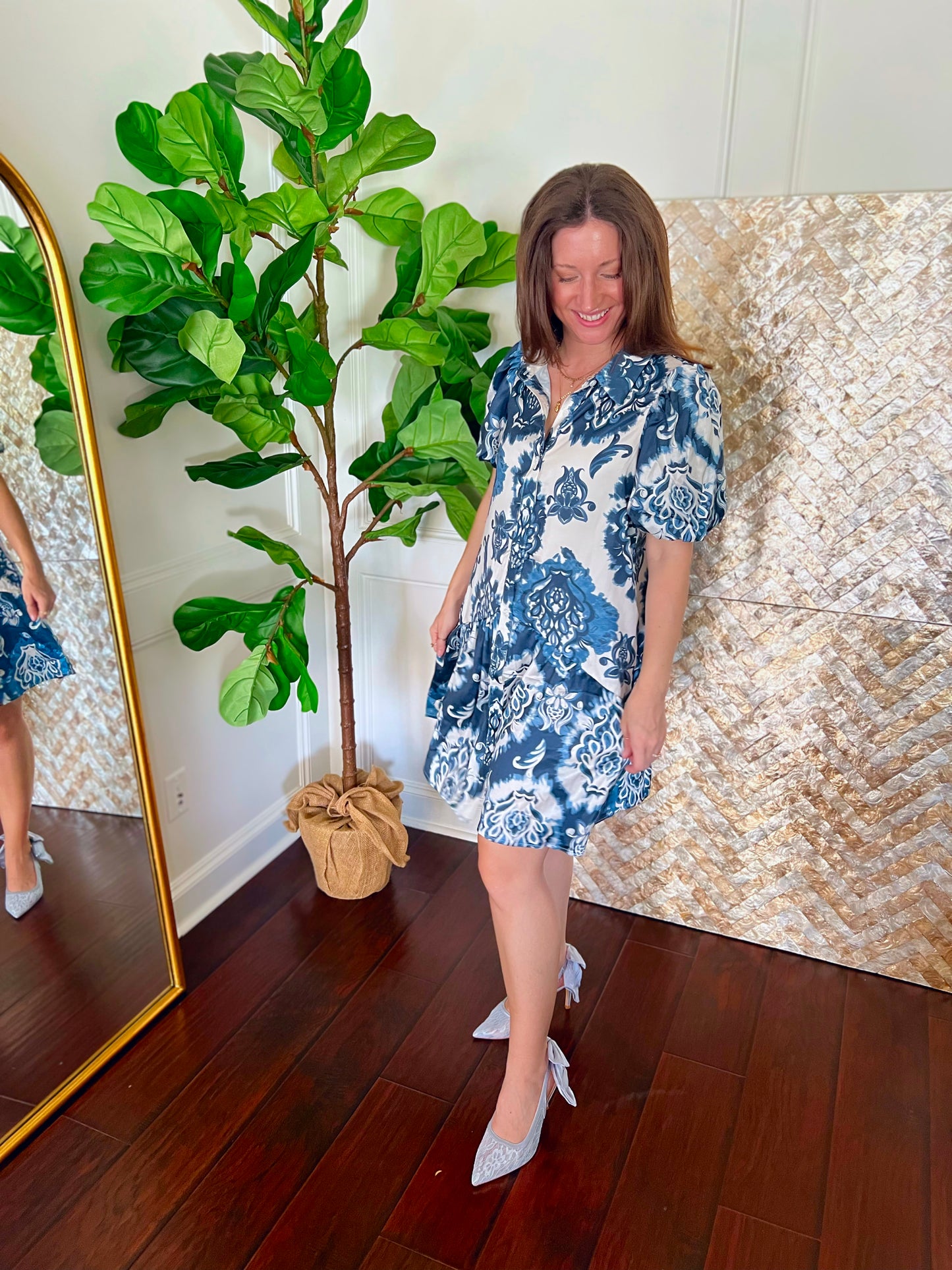 Isabella Chic Dress