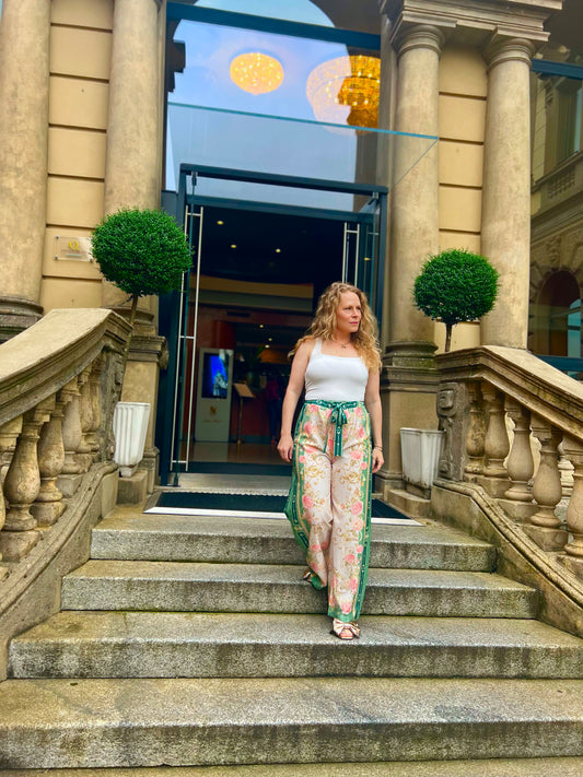 Gloria floral pants